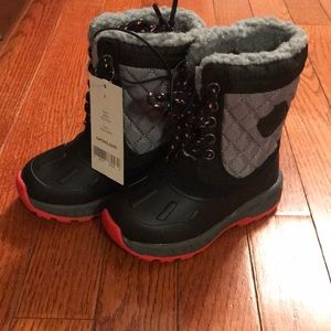 Carter’s Snow Boots
